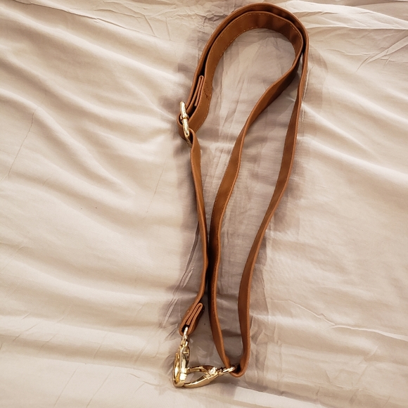 "Call it Spring" Hummingbird Handbag - Picture 10 of 13